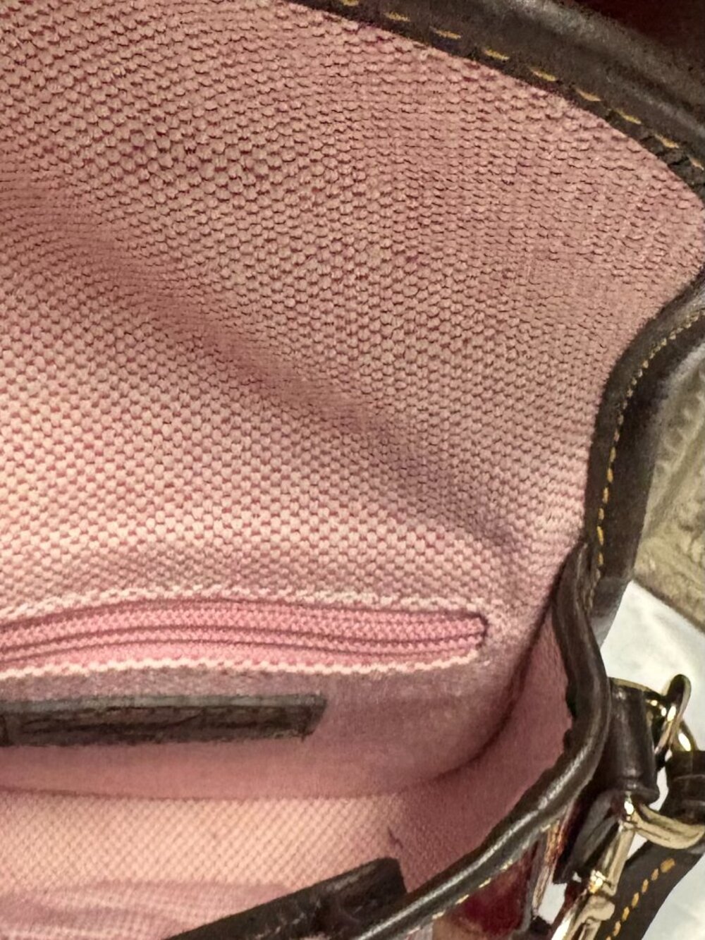 Vintage Dooney & Bourke Croc Embossed RED Leather Mini Crossbody - Rare - Picture 11 of 13